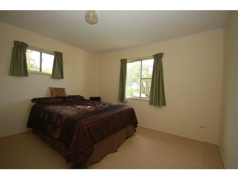 3 Loowa Street, Kallangur QLD 4503