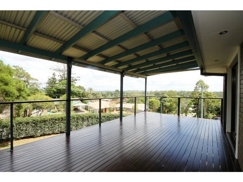 2 Valence Court, Petrie QLD 4502
