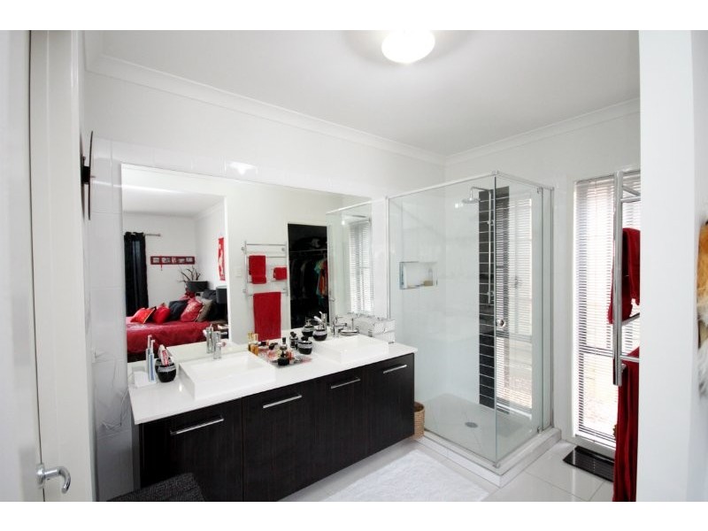 77 Northquarter Drive, Murrumba Downs QLD 4503