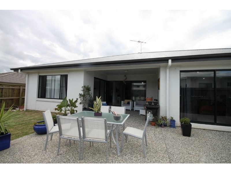 77 Northquarter Drive, Murrumba Downs QLD 4503