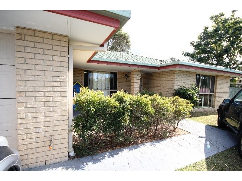 14 Emperor Court, Kallangur QLD 4503