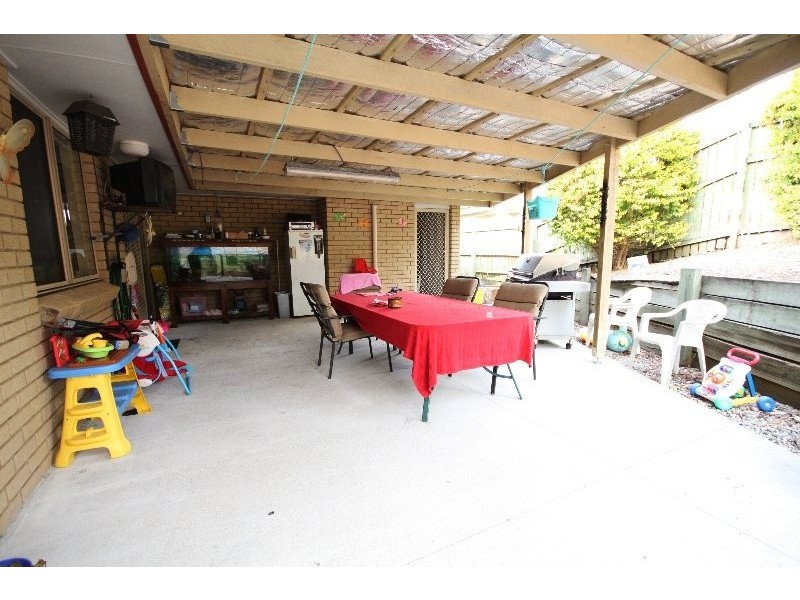 14 Emperor Court, Kallangur QLD 4503