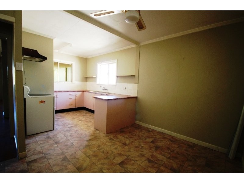 1 Boardman Street, Kallangur QLD 4503