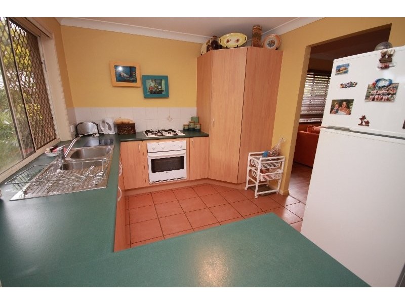 96 Sheaves Rd, Kallangur QLD 4503