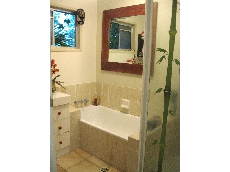 1 Applemint Court, Kallangur QLD 4503