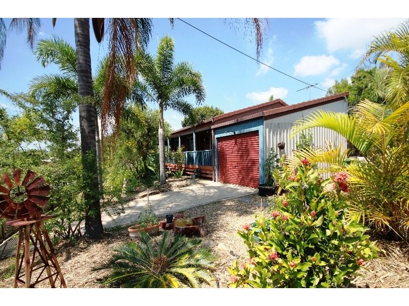 1 Applemint Court, Kallangur QLD 4503