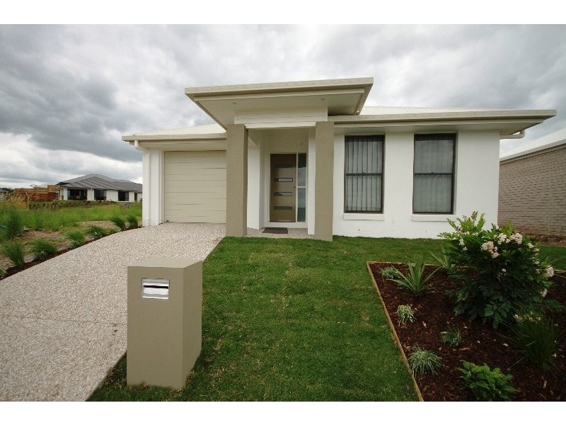 34 Caspian Parade, Warner QLD 4500
