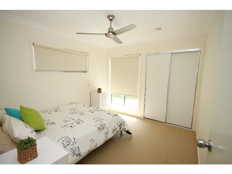 1 Jowara St, Kallangur QLD 4503