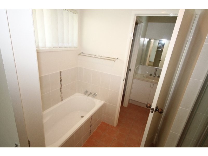 1 Roy Crt, Lawnton QLD 4501