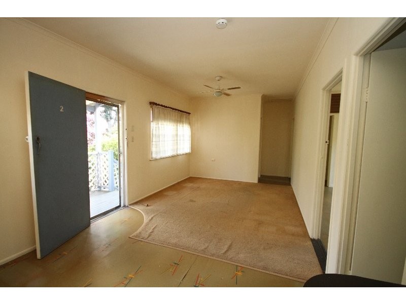 1079 Anzac Avenue, Petrie QLD 4502