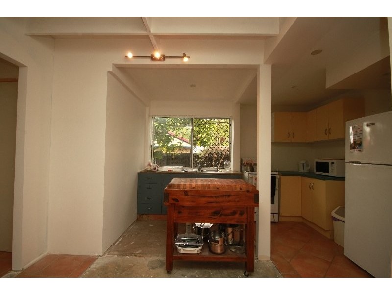 8 Kenwood Court, Kallangur QLD 4503