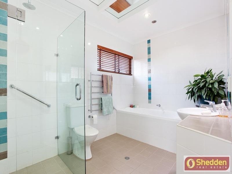 19 Fullerton Street, Stockton NSW 2295