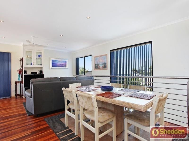 19 Fullerton Street, Stockton NSW 2295