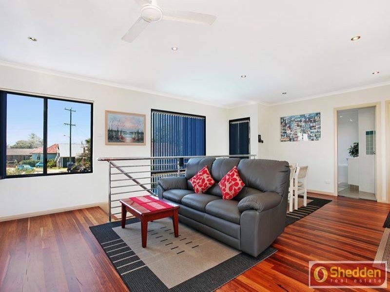 19 Fullerton Street, Stockton NSW 2295