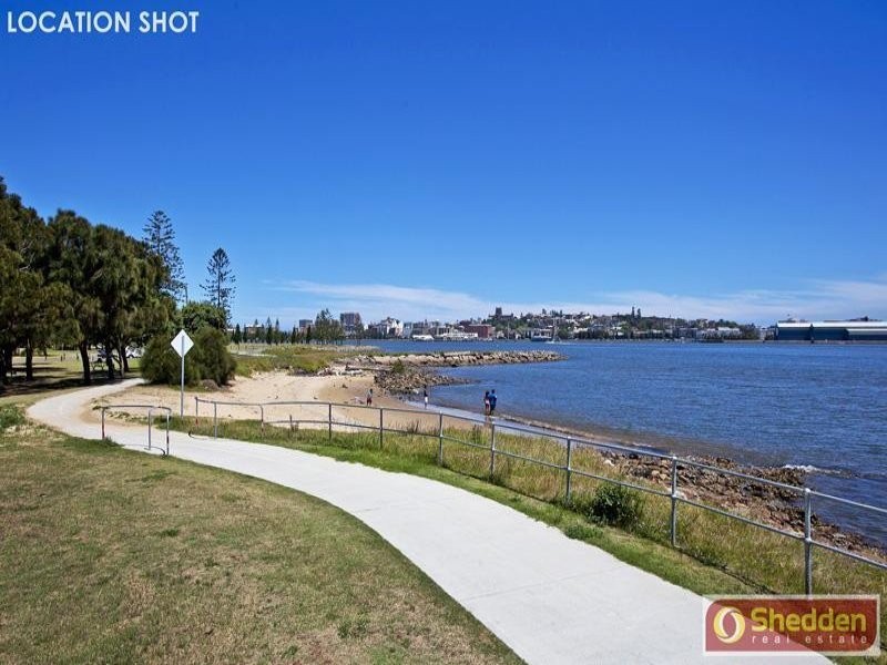 19 Fullerton Street, Stockton NSW 2295