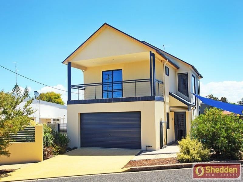 19 Fullerton Street, Stockton NSW 2295