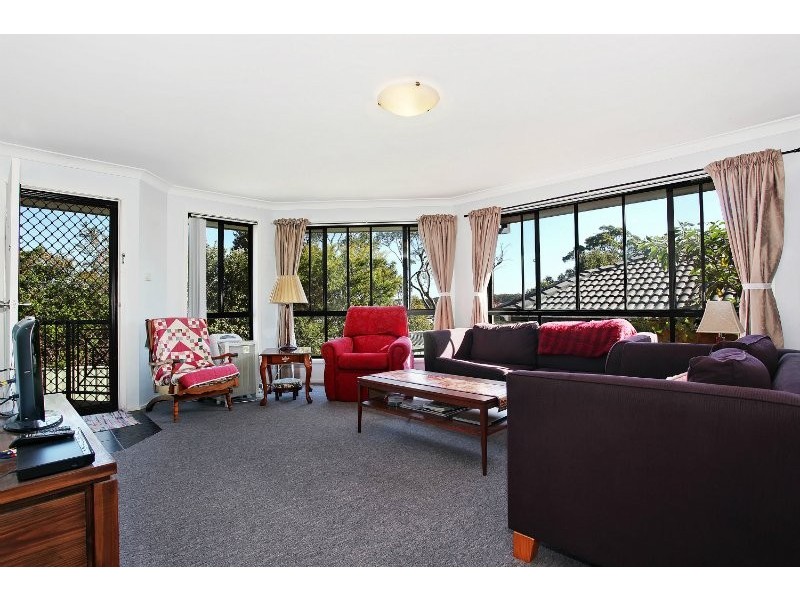2/47a Auklet Road, Mount Hutton NSW 2290