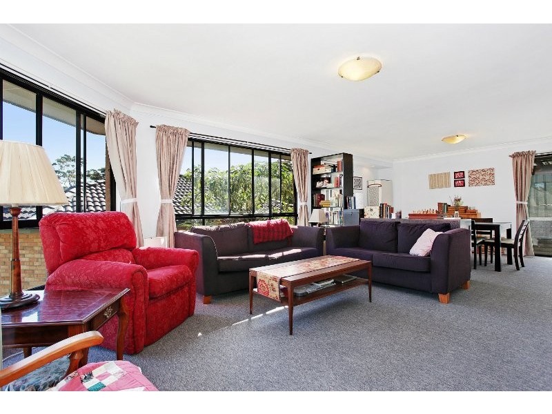 2/47a Auklet Road, Mount Hutton NSW 2290