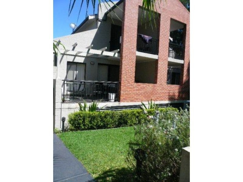 6/7 Shortland Street, Point Frederick NSW 2250