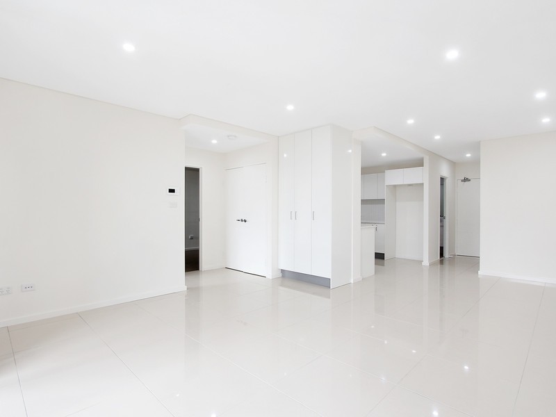 1-27/8-12 Linden Street, Toongabbie NSW 2146