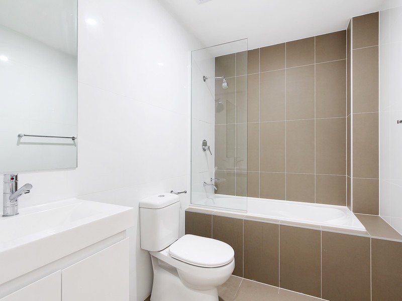 1-27/8-12 Linden Street, Toongabbie NSW 2146