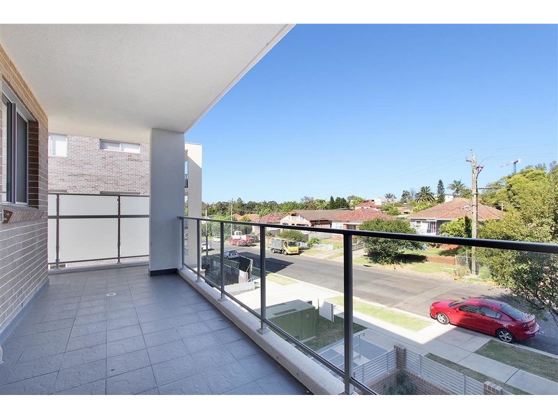 207/11-15 Robilliard Street, Westmead NSW 2145