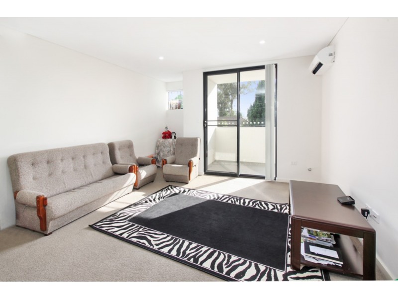 7/8-10 Octavia Street, Toongabbie NSW 2146