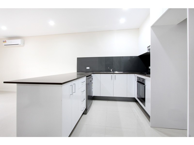 232 Targo Road, Toongabbie NSW 2146