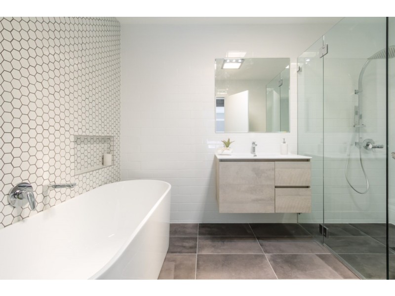 34 Allambie Avenue, Northmead NSW 2152