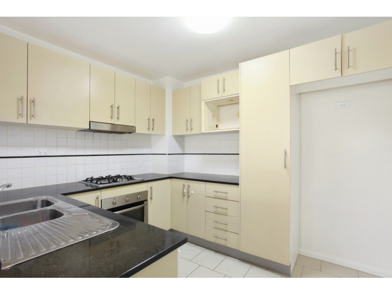 11/8 Refractory Court, Merrylands NSW 2160