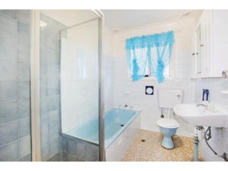 57 Grantham Road, Seven Hills NSW 2147