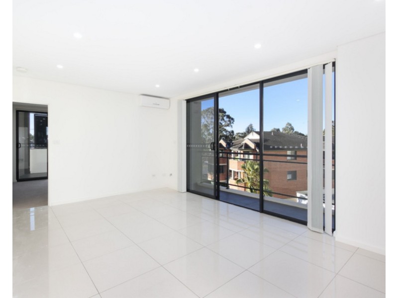 6/8 Linden Street, Toongabbie NSW 2146