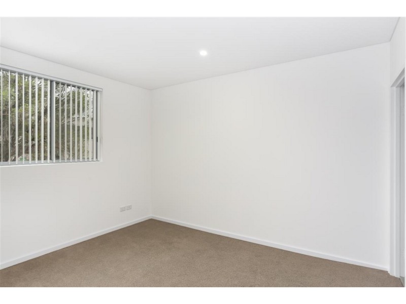 11-13 Junia Avenue, Toongabbie NSW 2146