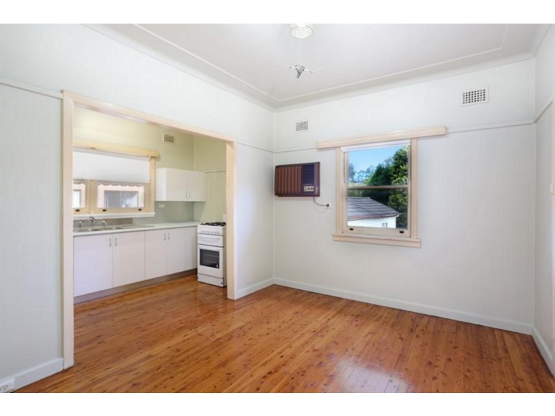 18 Todd Street, Merrylands NSW 2160