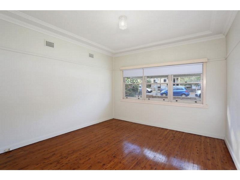 18 Todd Street, Merrylands NSW 2160