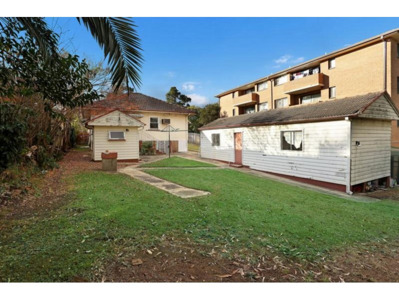 18 Todd Street, Merrylands NSW 2160