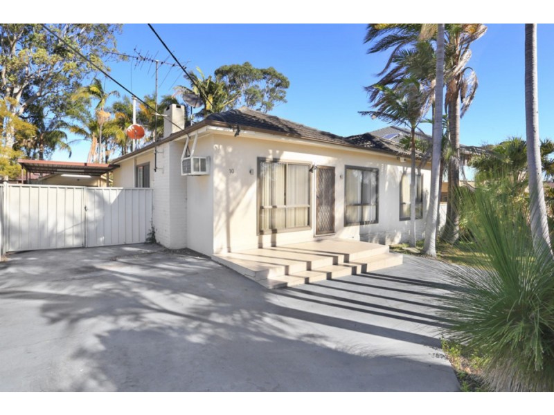 10 Second Avenue, Toongabbie NSW 2146