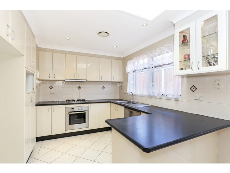 30 Hornet Street, Greenfield Park NSW 2176