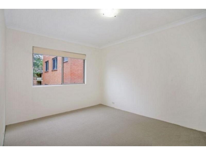 15/20 Crown Street, Merrylands NSW 2160