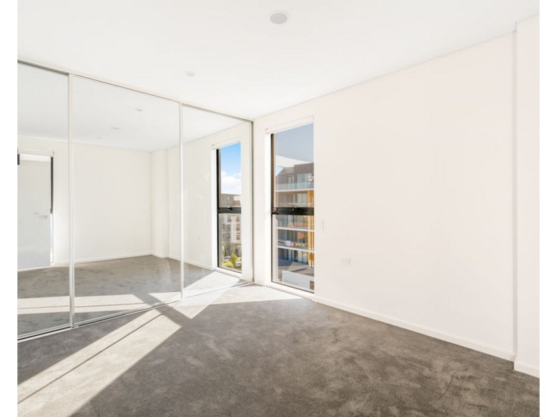 302/161-163 Great Western Highway, Mays Hill NSW 2145