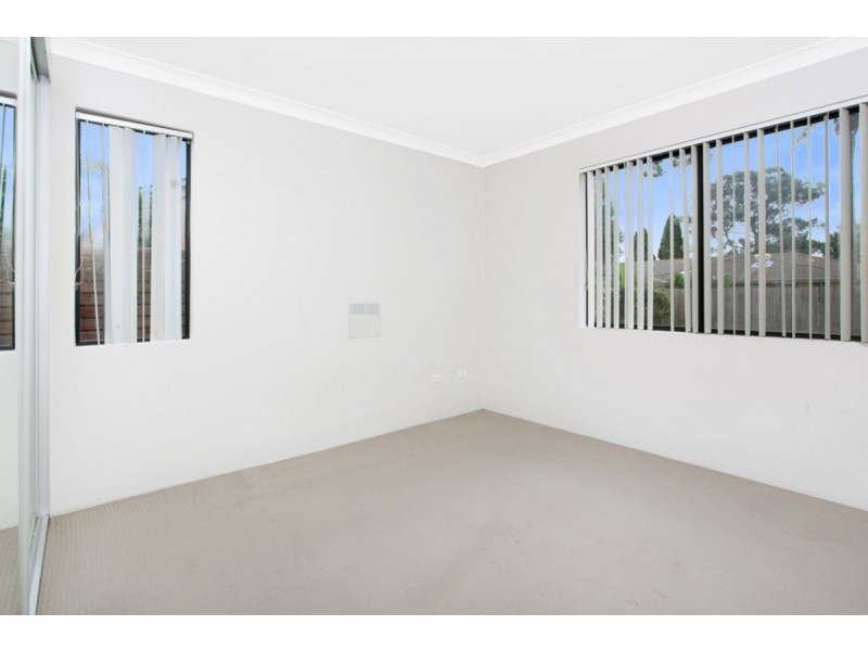 6/3-5 Talbot Road, Guildford NSW 2161