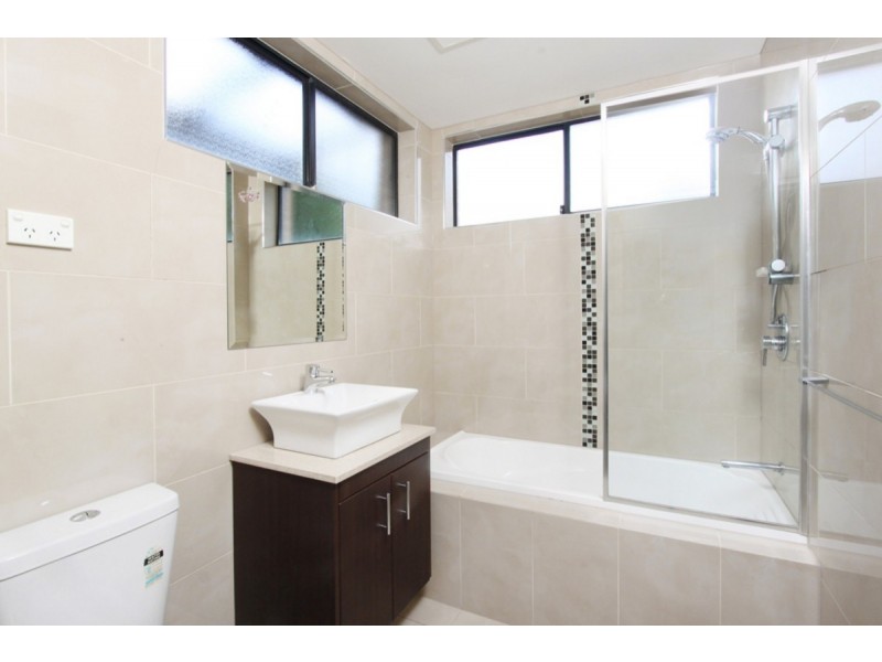 6/3-5 Talbot Road, Guildford NSW 2161