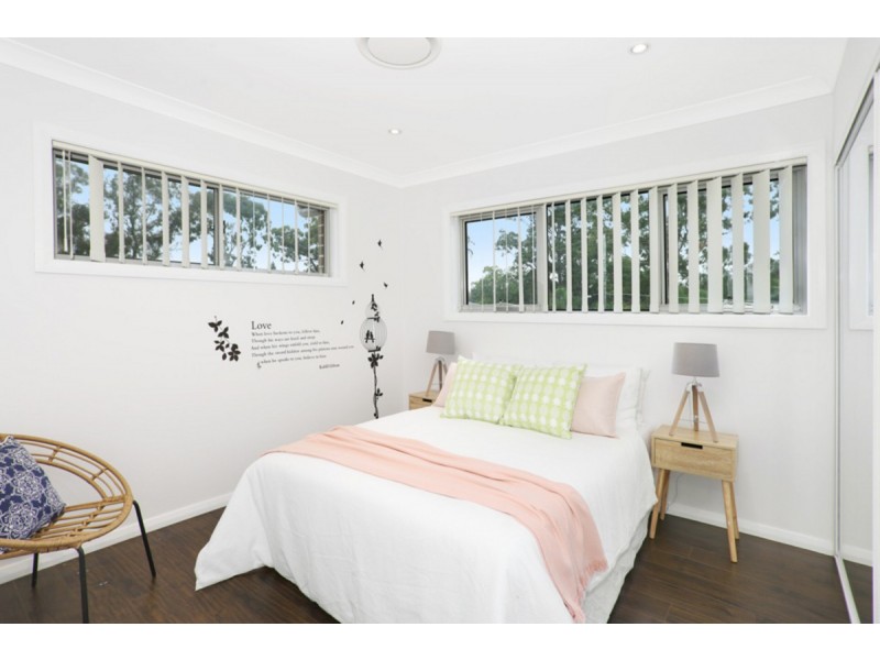 82 Toongabbie Road, Toongabbie NSW 2146