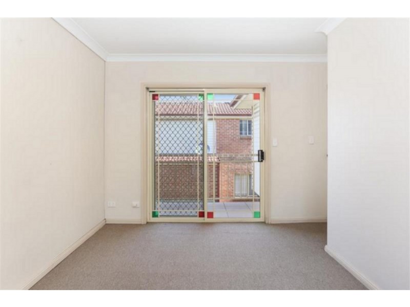 1/14 Kennington Oval, Berala NSW 2141