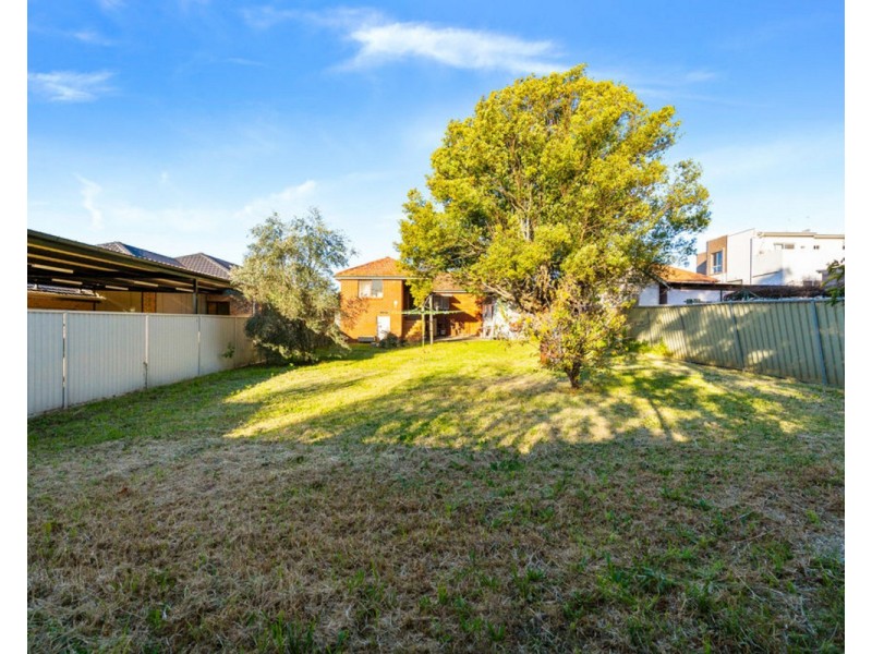 23 Chamberlain Road, Guildford NSW 2161