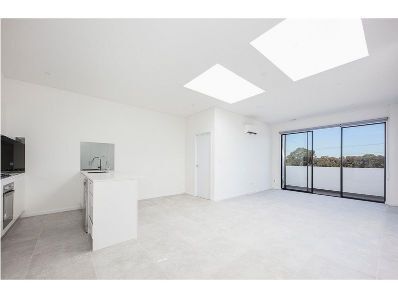 2 Pendle Way, Pendle Hill NSW 2145