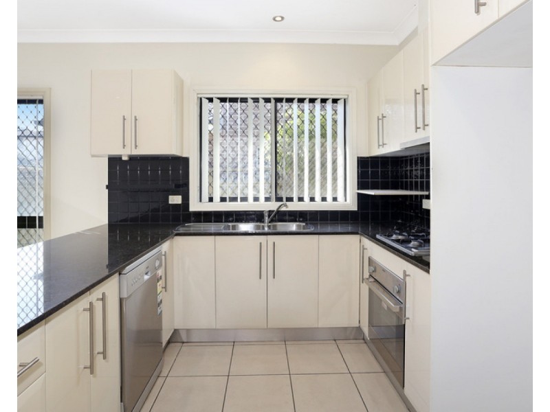 2/2 Mifsud Street, Girraween NSW 2145