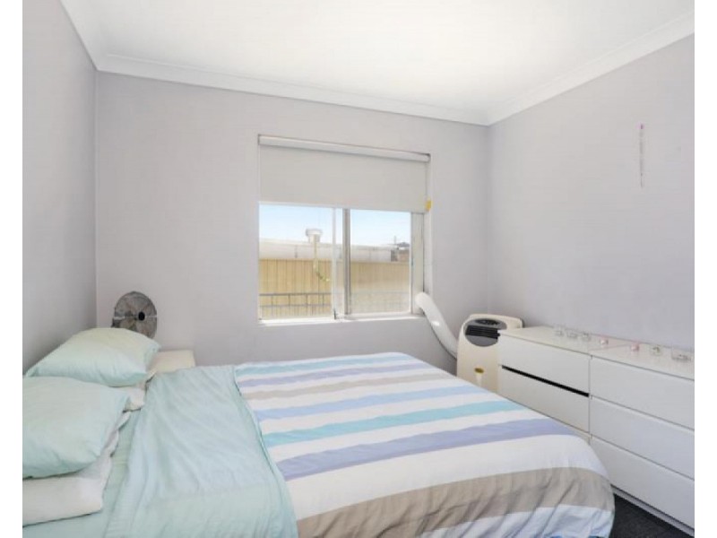 1/25 Arthur Street, Merrylands NSW 2160