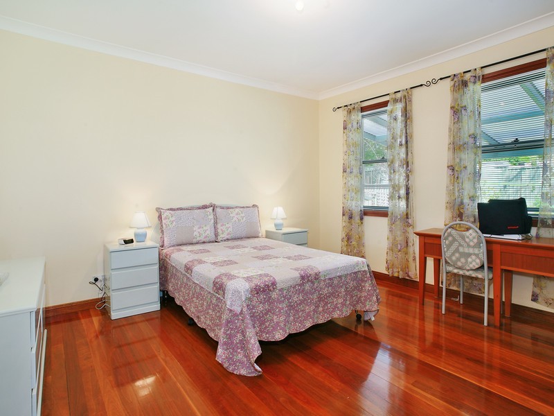 35 Alanas Avenue, Oatlands NSW 2117