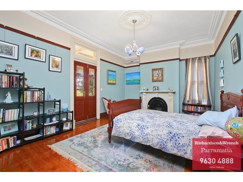 2/29-30 Parkside Lane, Westmead NSW 2145